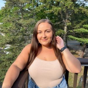 Meet your Posher, Caitrinn